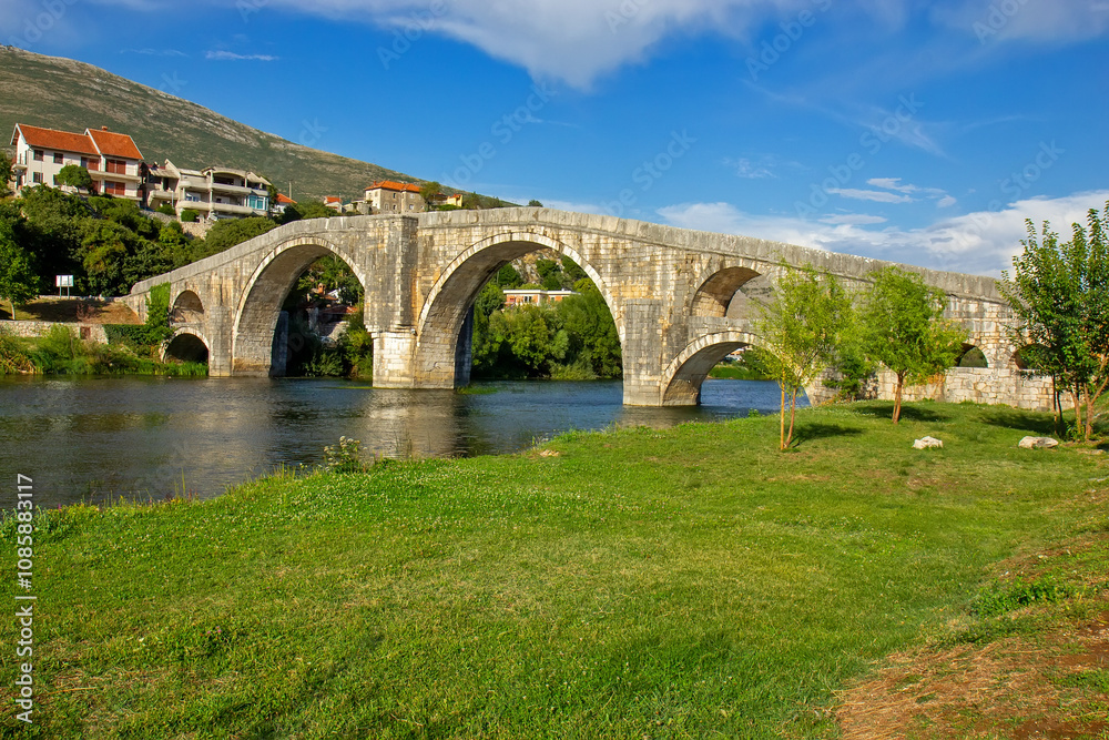 Fototapeta premium Bridge of Arslanagic on the river Trebisnjica near Trebinje