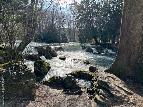Englischer Park München Bach