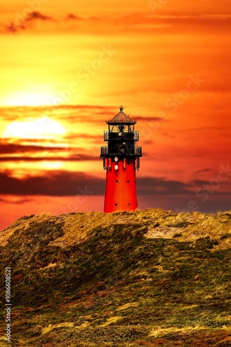 Obraz na płótnie
Sunset at the lighthouse from the island of Sylt w salonie