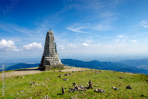 Obraz na płótnie Grand Ballon, the highest peak in the Vosges Mountains w salonie