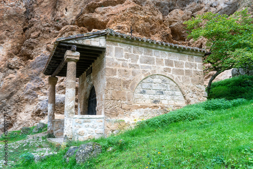 edificio antiguo de la edad media 