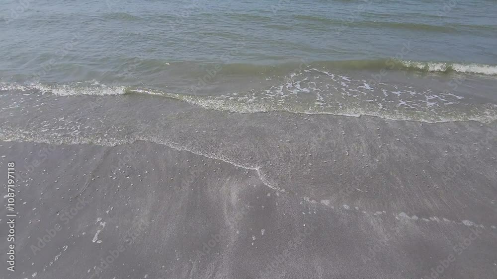 Ocean shore line with breaking waves
Ocean shore line with breaking waves