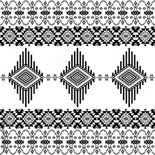 American seamless black white tribal ethnic native pattern.Traditional Navajo,Aztec,Apache,Southwest style fabric pattern.Abstract vector motif.For fabric,clothing,blanket,carpet,woven,wrap,decoration