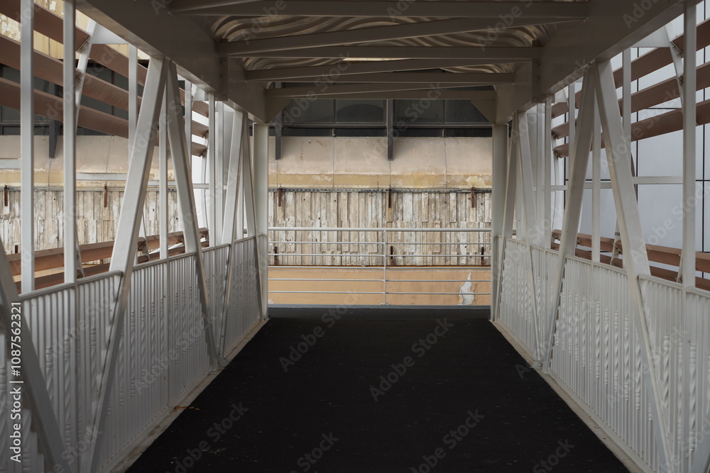 Fototapeta premium Przejście