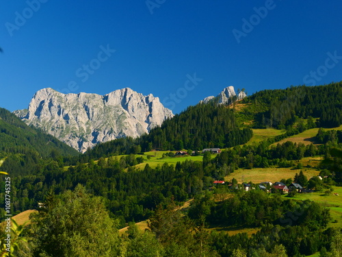 Paltental mit Blick auf den Admonter Kaibling und Sparafeld  photo