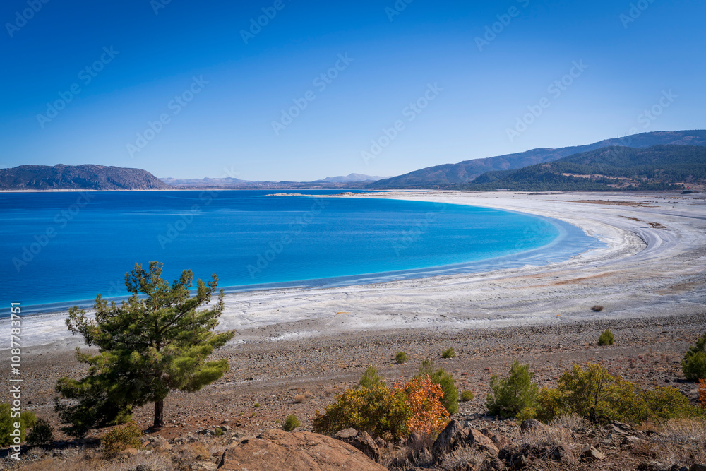 Obraz premium Salda Lake in Burdur Province in Turkey