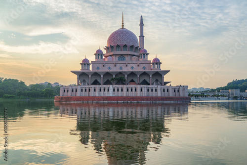 Photography Awesome view of the Putra Mosque at sunrise, Putrajaya, Malaysia