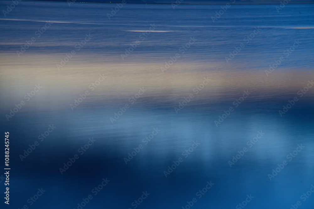 Calm sea at dusk Slow shutter Image Wallpaper Background / 夕暮れの穏やかな海 スローシャッター イメージ 壁紙 背景 Calm sea at dusk Slow shutter Image Wallpaper Background / 夕暮れの穏やかな海 スローシャッター イメージ 壁紙 背景
