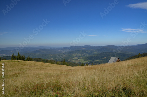 Fototapeta Naklejka Na Ścianę i Meble -  Panorama of the mountains on the trail from Korbielów to Pilsko
