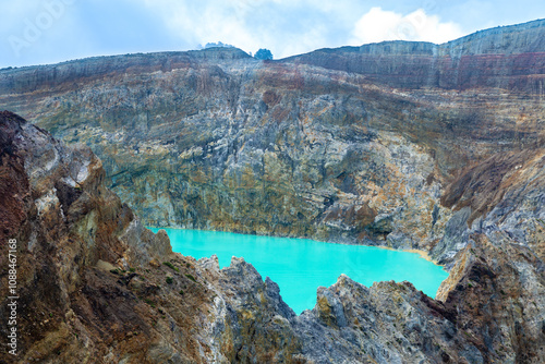 Crater lake Danau Kootainuamuri, Volcano Kelimutu, Island Flores, Indonesia, Southeast Asia. photo