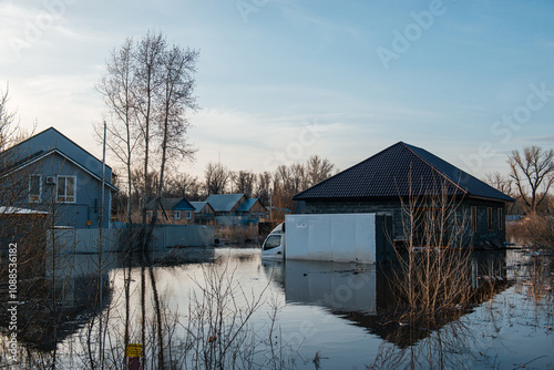 the spring flood flooded residential buildings in Orenburg