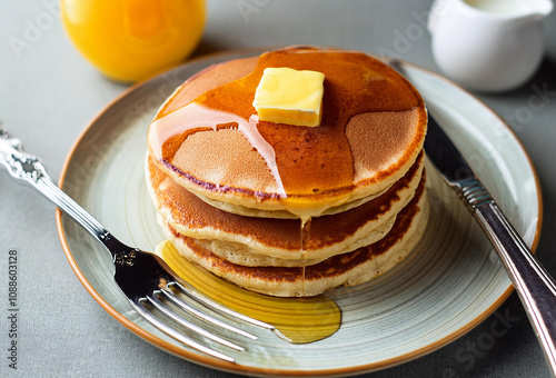 シロップのかかったパンケーキ