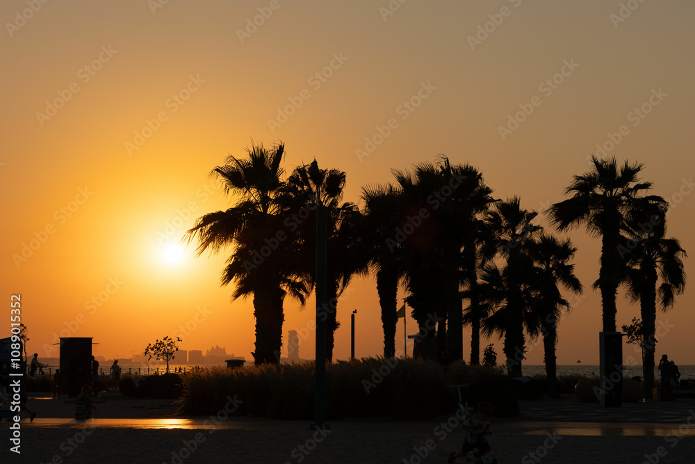 Obraz premium Kite beach sunset on Dubai beach 