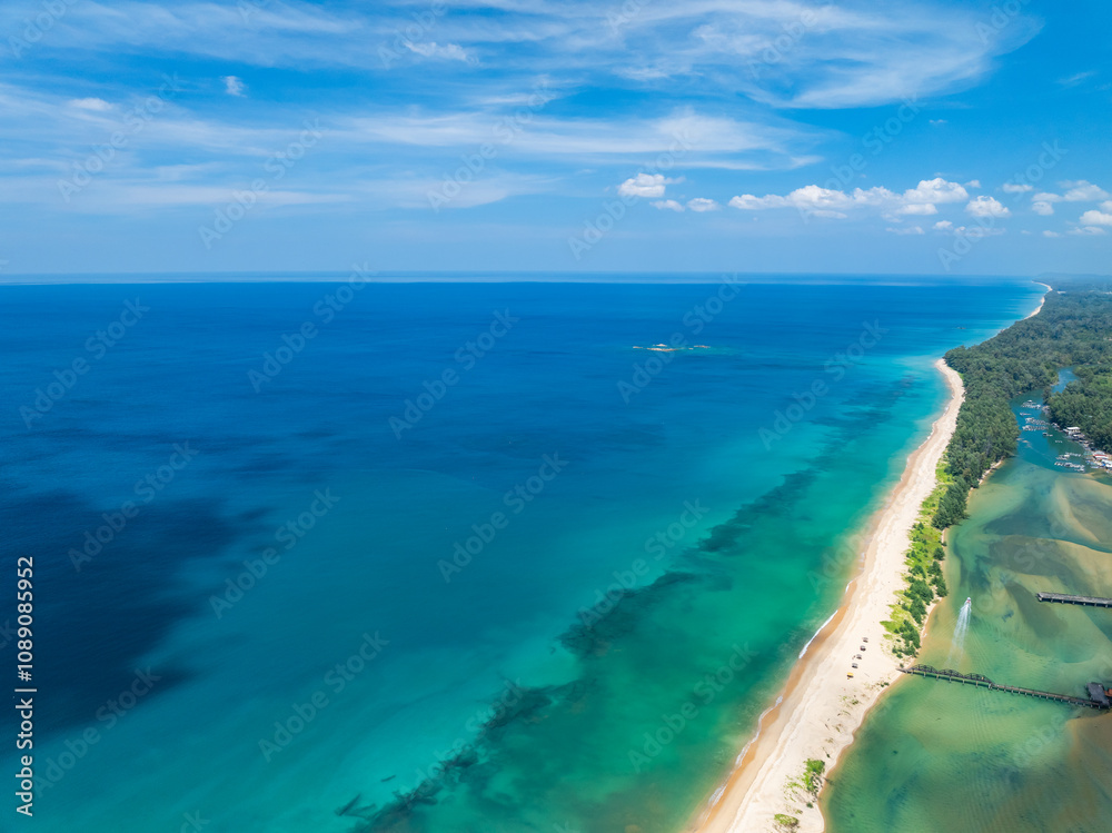 Obraz premium Beautiful sea surface in summer season seascape background ,Nature sea beach background,High angle view waves seascape nature view