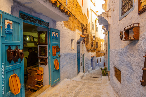 Obraz na płótnie Street from Chefchaouen, Morocco in North Africa w salonie