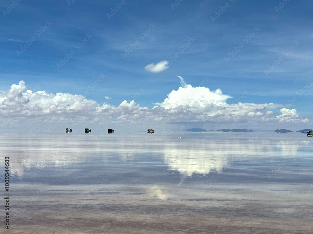 Fototapeta premium Reflection on Bolivia's Uyuni Salt Flats