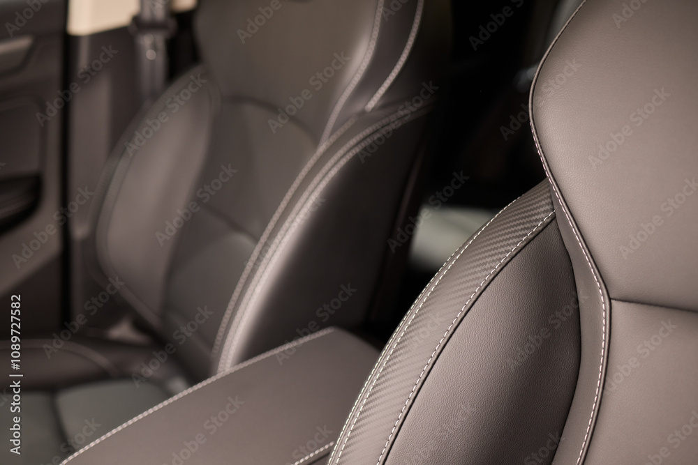 Obraz premium Discover the Stylish Car Interior with Premium Leather Seats for elegance and comfort