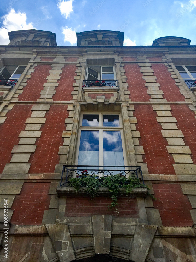Naklejka premium French Brick Building Facade Window