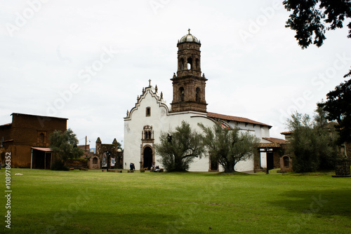 Atrio de los olivos photo