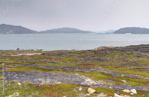 fjord et nature sauvage au Groenland près de qaqortoq photo