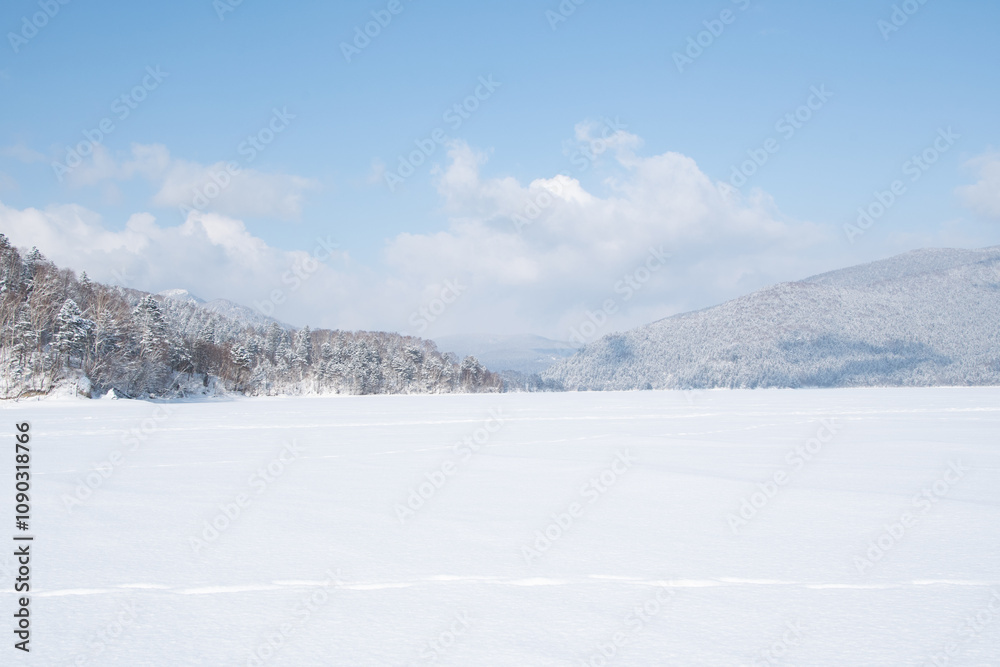 Obraz premium 冬の然別湖