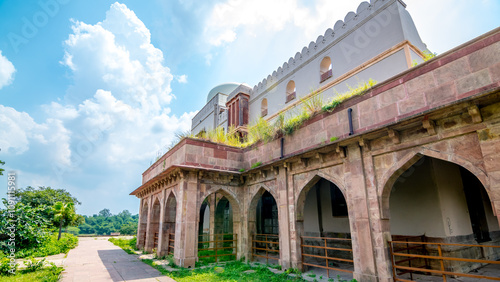 Kaliadeh Sun temple and Kaliadeh Palace is a palace located on the banks of Shipra in Ujjain, Madhya Pradesh. It is one of the most famous historical landmarks of Ujjain. photo