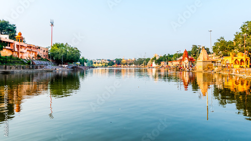 Ram Ghat Ujjain is located on the bank of the river Shipra. The evening Kshipra aarti is one of the best attractions at Ram Ghat