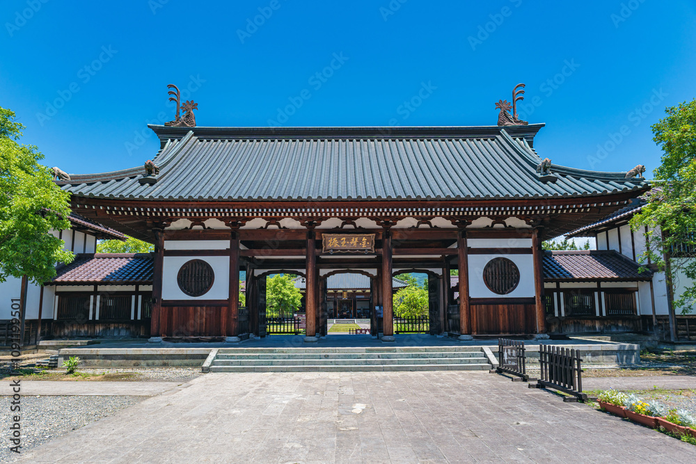 Fototapeta premium 福島 会津藩校日新館 戟門