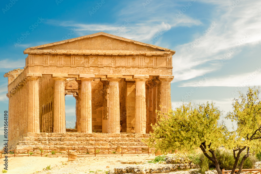 Fototapeta premium classical greek temple in agrigento