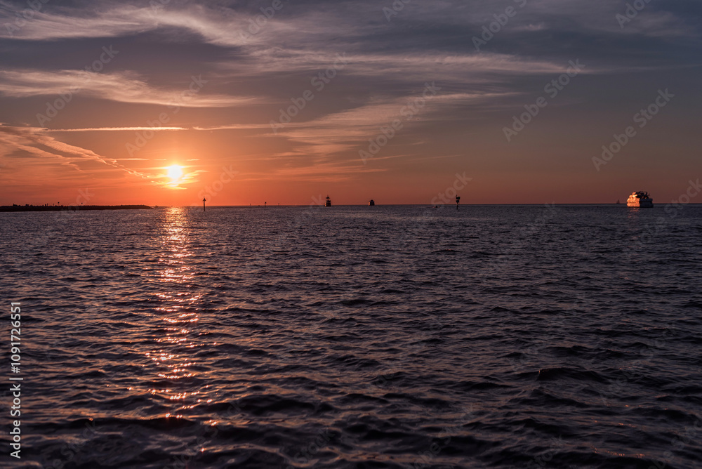 Fototapeta premium Sunset in Clearwater Beach, Florida. Landscape. Gulf of Mexico. USA