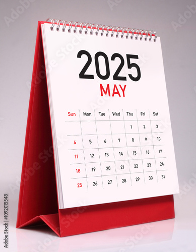May 2025 desk calendar