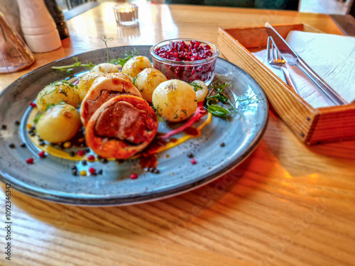 Obraz na płótnie Roulade with dumplings and fried beetroots. w salonie