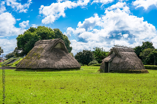 縄文時代と弥生時代の前後関係を初めて明らかにした橋牟礼川遺跡（鹿児島県指宿市） photo