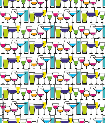 Seamlass pattern with drink glasses