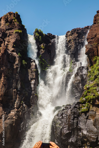 Obraz na plátně Salto de Agua en Cataratas del Iguazú, Misiones
