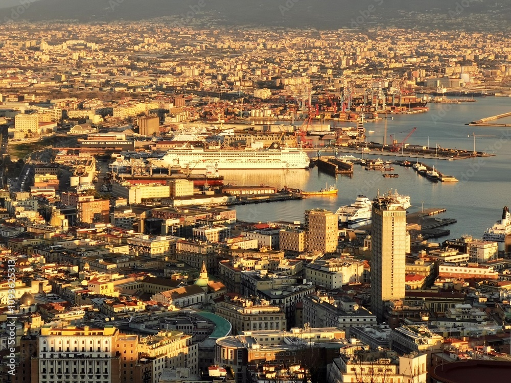 Obraz premium the panorama view of Naples, Italy