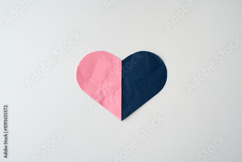 pink and navy Paper Heart	
