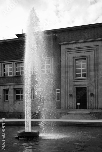 Kunstpalast am Ehrenhof in Düsseldorf am Rhein photo