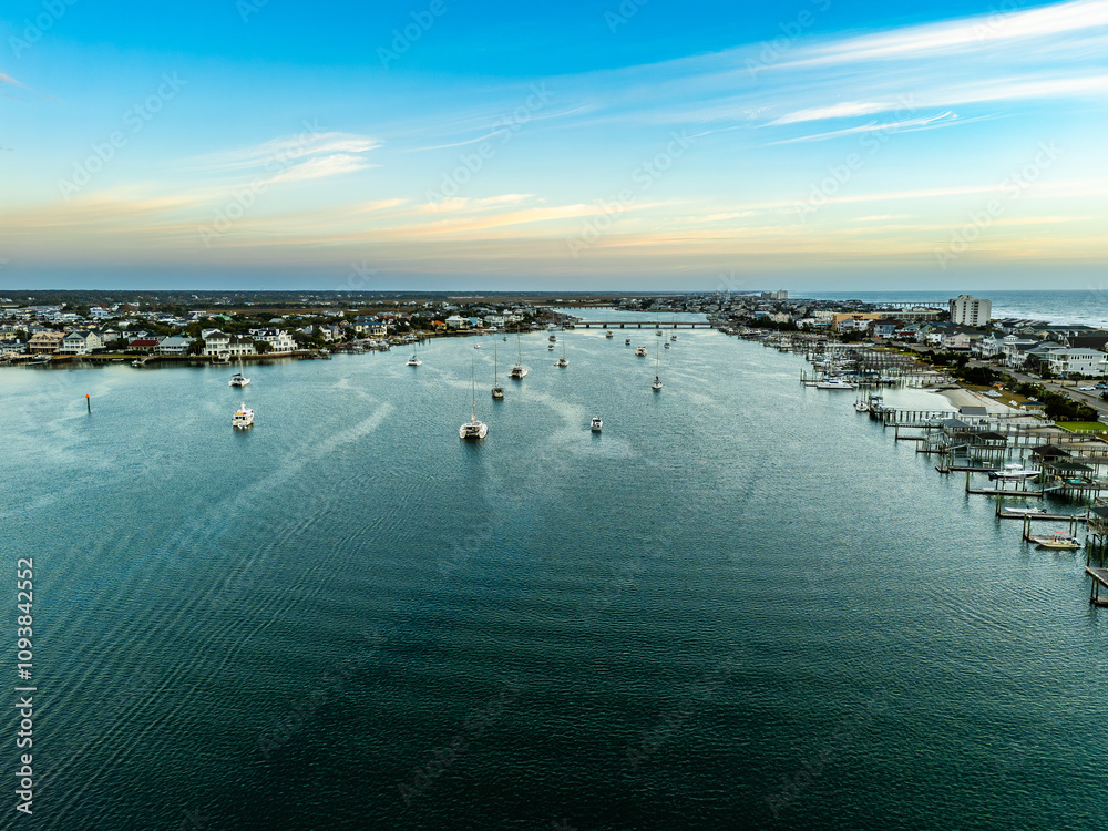 Naklejka premium A look down view of the surf.