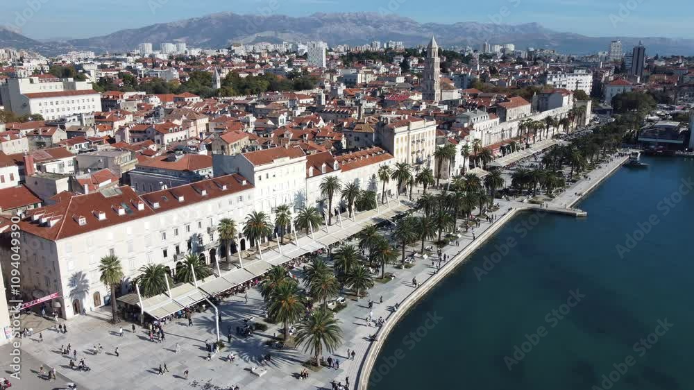 Visão aérea da região litoranea da cidade Split na Croácia. Visão aérea da região litoranea da cidade Split na Croácia.