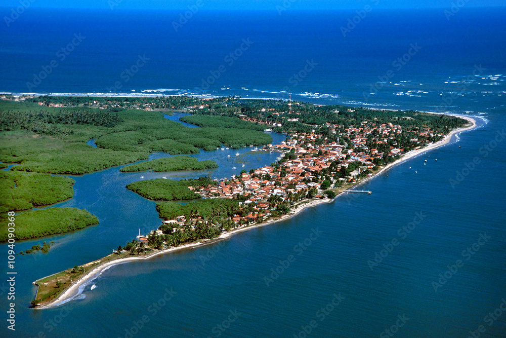 Fototapeta premium Aérea de Cacha-Pregos, Itaparica, Bahia. 