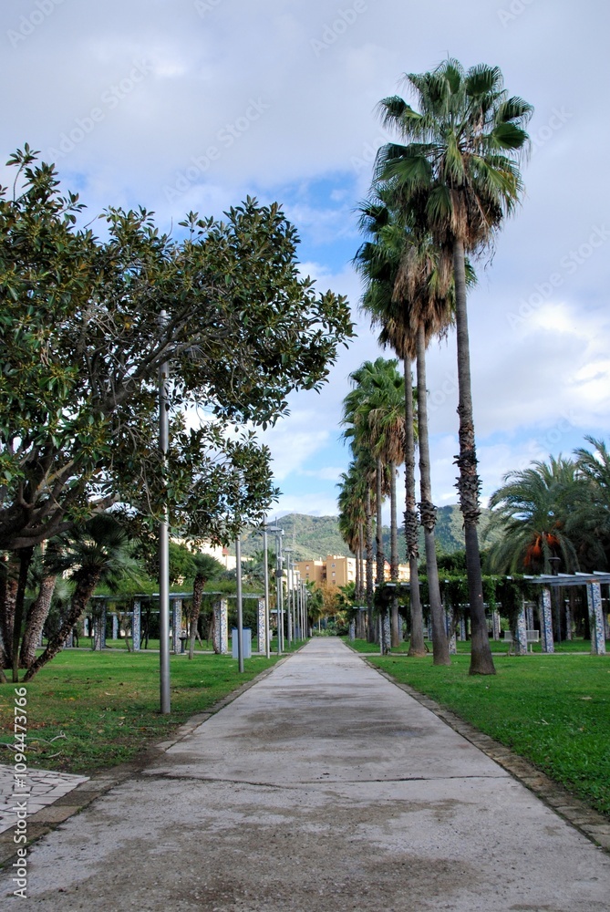 PARCO DEL MERCATELLO,SALERNO,ITALIA,20 NOVEBRE 2024. PARCO DEL MERCATELLO,SALERNO,ITALIA,20 NOVEBRE 2024.
