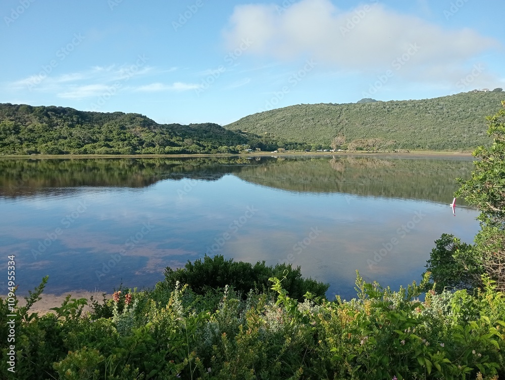 Fototapeta premium lake and hills