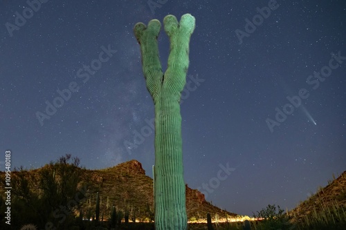 Comet C/2023 A3 (Tsuchinshan-ATLAS) over the Arizona sonoran desert