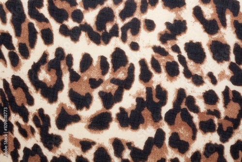Leopard Pattern Print Modern Stylish