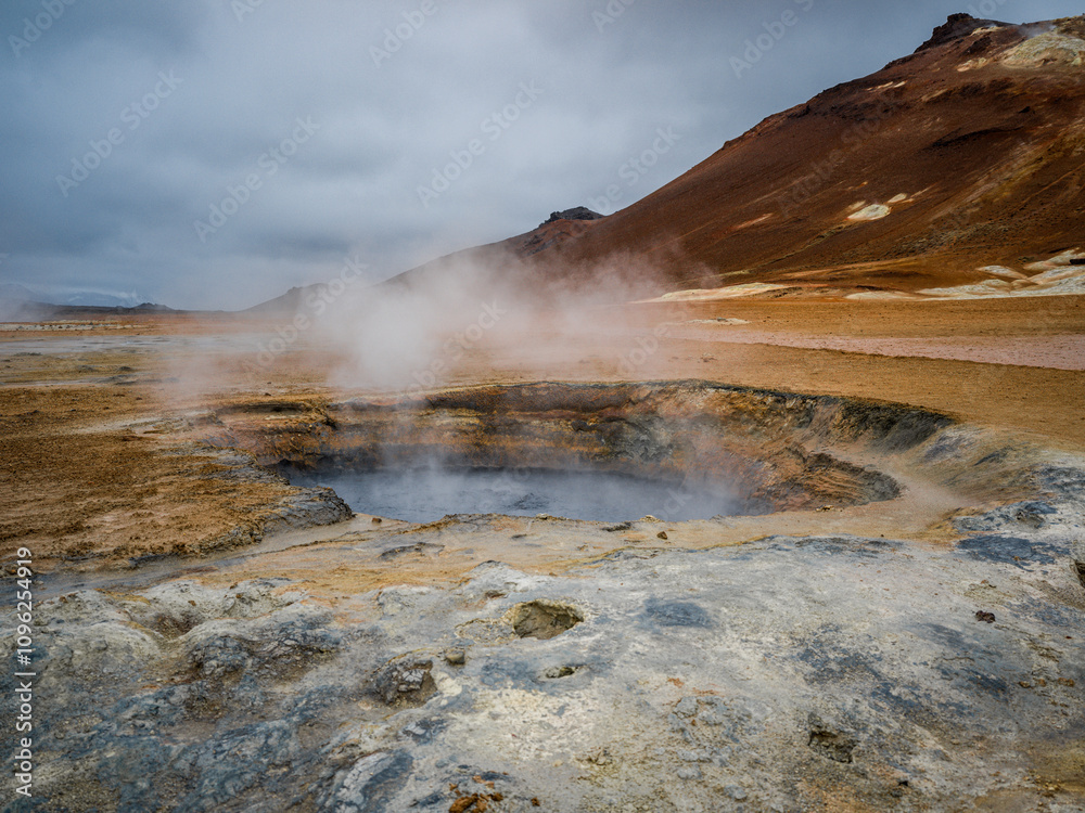 Hverir : Les entrailles fumantes de l'Islande Hverir : Les entrailles fumantes de l'Islande