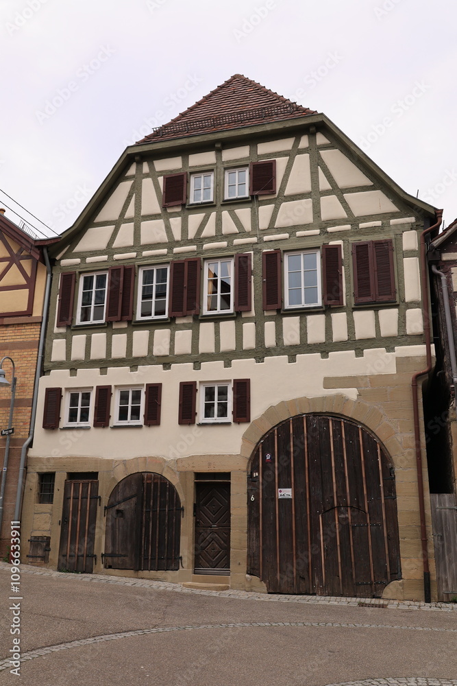 Historisches Fachwerkhaus im Zentrum von Vaihingen an der Enz in Baden-Württemberg Historisches Fachwerkhaus im Zentrum von Vaihingen an der Enz in Baden-Württemberg