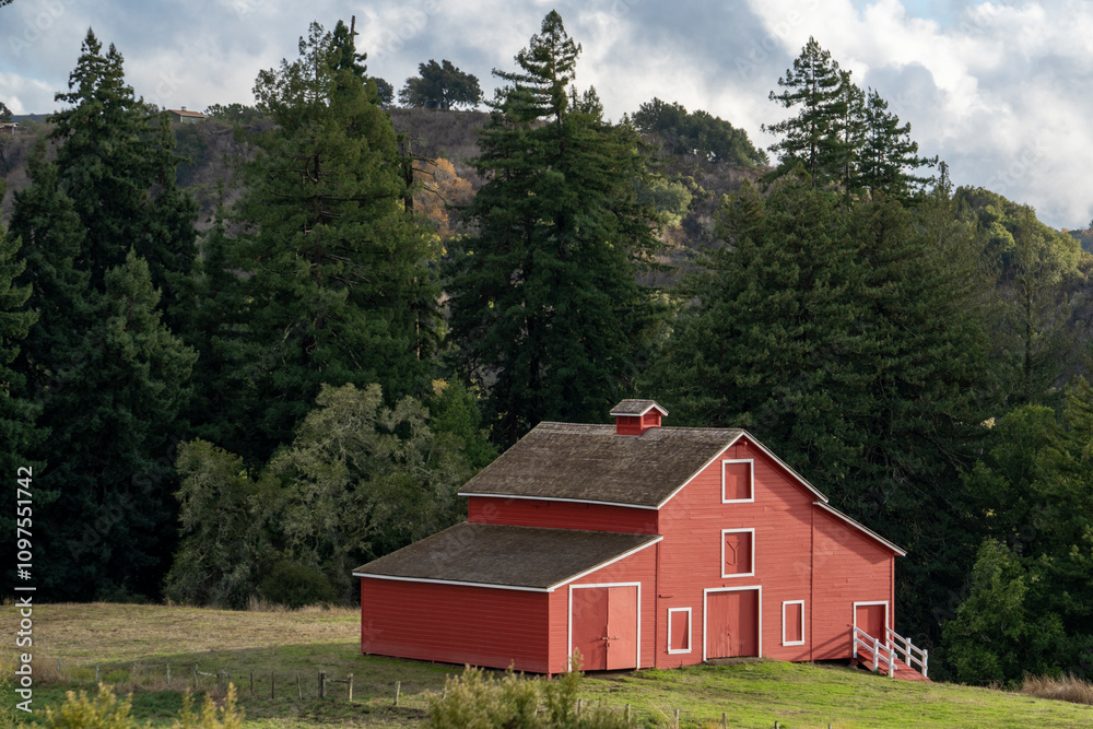 red barn red barn