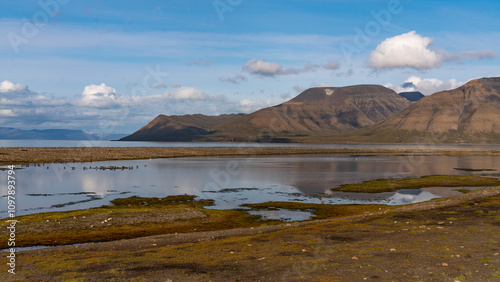 svalbard north pole longyearbyen reflection