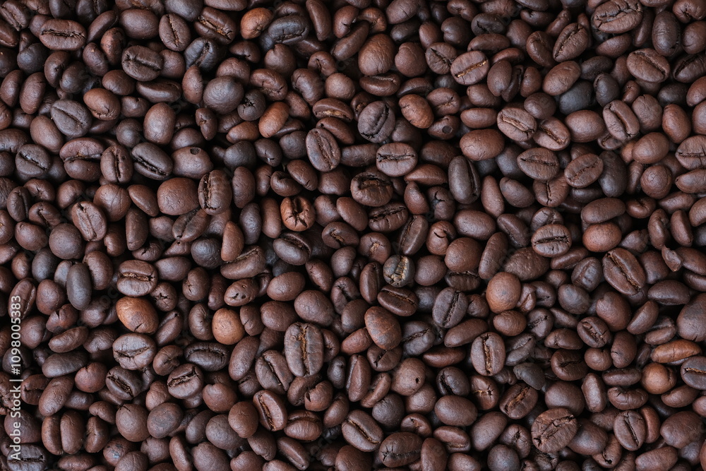Fototapeta premium Roasted coffee beans for background
